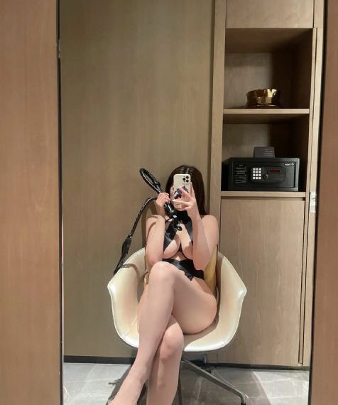 漂亮的保姆在线看_超清高清视频观看