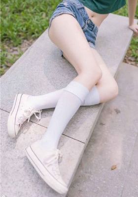 年轻的老师2在线观看_BD英语高清电影在线