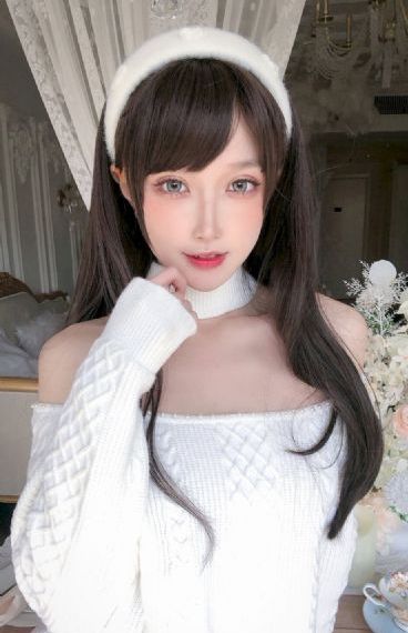 亲嘴扒胸摸屁股激烈网站免费下载_BD韩语免费在线播放