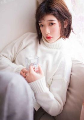 被粗大征服的女律师_高清在线播放