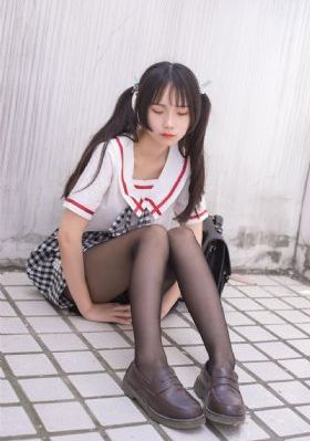 图书馆的女朋友完整版_720手机在线看
