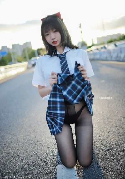 猎物在线观看_十万网红美女美酱
